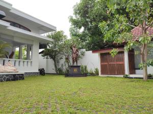 A garden outside Griya Asih