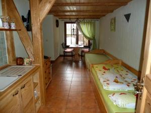 Gallery image of Gästezimmer am Märchenbrunnen in Lockwitz +49 photos