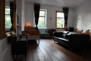 A seating area at Ahoi