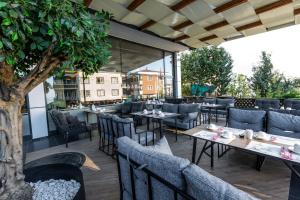 Restaurace v ubytování Misal Hotel Trabzon