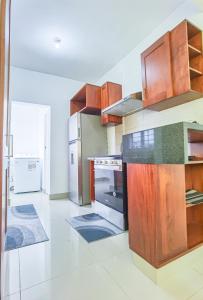 Kuchyň nebo kuchyňský kout v ubytování Se renta apartamento amueblado , ubicados en Santiago , 3 habitaciones , 2 bańos , 2 parqueo , área de juego y Piscina.