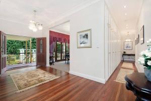 Foto sihtkohas Balmoral Ridge asuva majutusasutuse Grand Queenslander for Large Groups 5 mins to Maleny and Montville galeriist