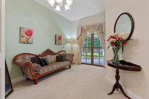 Istumisnurk majutusasutuses Grand Queenslander for Large Groups 5 mins to Maleny and Montville