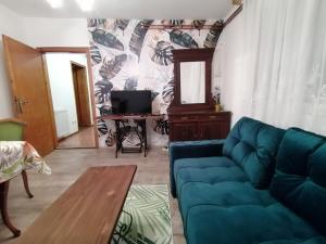 Zona de estar de Divčibarski M.S.A. kutak