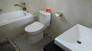 スンギギにあるmascot hotel senggigiのギャラリーの写真