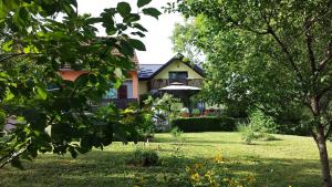 Vonkajšia záhrada v ubytovaní Guest House Buk Rastoke