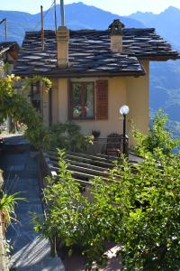 Nespecifikovaný výhled na hory nebo výhled na hory při pohledu z bed and breakfast