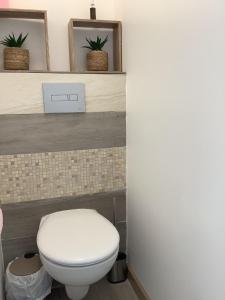Bagno di Lady laying