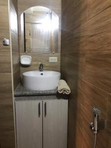 Ένα μπάνιο στο CRUCITALIA Departamento x 10 +30 φωτογραφίες