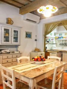 Η κουζίνα ή μικρή κουζίνα στο Casa Marola