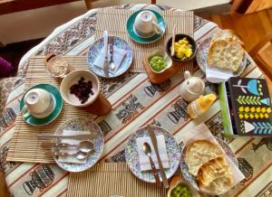 Opcje śniadaniowe w obiekcie Hostal siete colores, Melipeuco
