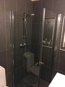Ванная комната в Oppheim-Myrkdalen privat hytte