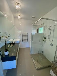 Koupelna v ubytování Brydon House + 29 fotografií