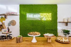 Φωτογραφία από το άλμπουμ του The Herwood Inn σε Woodstock