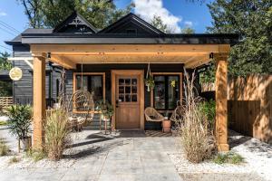 Φωτογραφία από το άλμπουμ του The Herwood Inn σε Woodstock +118 φωτογραφίες