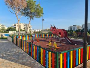 Dječje igralište u objektu Penthouse Casa SARA, Greenhills, La Zenia, Orihuela Costa