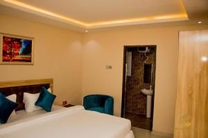 Katil atau katil-katil dalam bilik di Choice Luxe Lagos