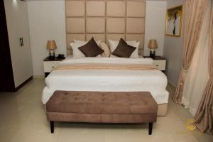 Katil atau katil-katil dalam bilik di Choice Luxe Lagos