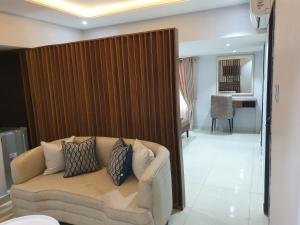 Ruang duduk di Choice Luxe Lagos