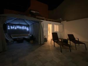 Zdjęcie z galerii obiektu LARGE 150 m2 APARTMENT, NICE VIEW AND LOCATION ! w mieście Puerto de Santiago