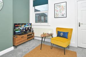 Gallery image of A Cosy and Modern Mid-Terraced Retreat in Stoke! in Stoke on Trent