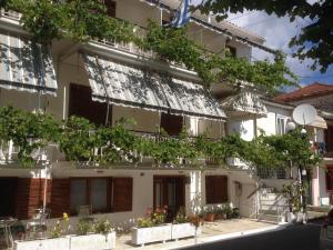 The building in which Az apartmant is located