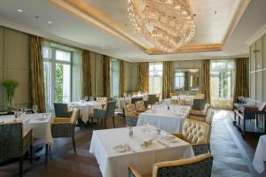 Restoran atau tempat lain untuk makan di Hotel Villa Honegg
