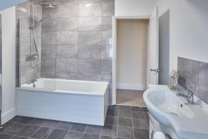 Gallery image of Host & Stay - The Townhouse in Scarborough