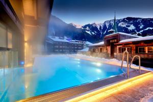 Ein allgemeiner Bergblick oder ein Berglick von des Hotels aus