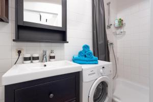 Kúpeľňa v ubytovaní NEW ShalalaLiving Vienna - Cosy Home Meidlinger Markt KG12