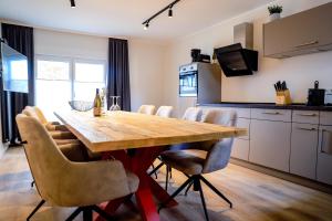 Kuchyň nebo kuchyňský kout v ubytování Smart Resorts Haus Topas Ferienwohnung 304