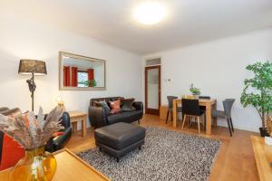 Foto da galeria de Vibrant & bright city centre apartment! em Oxford