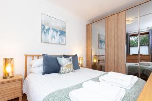 Gallery image of Vibrant & bright city centre apartment! in Oxford