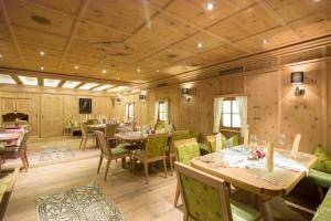 Εστιατόριο ή άλλο μέρος για φαγητό στο Hotel Solaria Ischgl - 4 superior