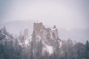 冬天的Pensjonat Dom Podróżnika