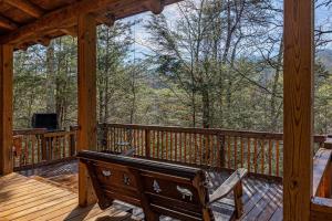 Gallery image of VERY private, real log cabin with hot tub! in Sevierville