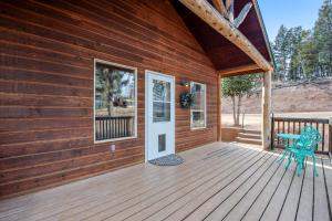 Gambar di galeri bagi Almost off the Grid di Woodland Park