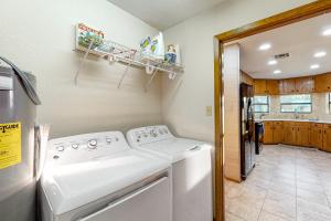 Afbeelding uit fotogalerij van Sunset Getaway in Fredericksburg