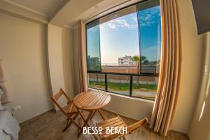 巴蘭卡的住宿－Besso Beach Hotel，相簿中的一張相片