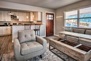 Gallery image of Home Grassy Yard, Walk to Bentonville Square in Bentonville