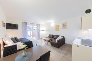 TV a/nebo společenská místnost v ubytování Apartmán Sophia 4 s terasou
