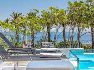 Baseinas apgyvendinimo įstaigoje South Beach Camps Bay Boutique Hotel arba netoliese