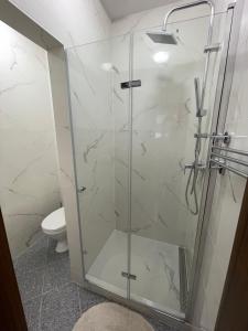 Et badeværelse på Booklovers apartment close to center