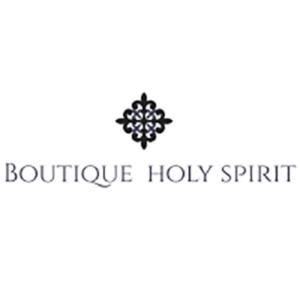 un logotipo para una boutique Holly Spritzer en Boutique Plakias Guesthouse ex Boutique Holy Spirit, en Kalambaka
