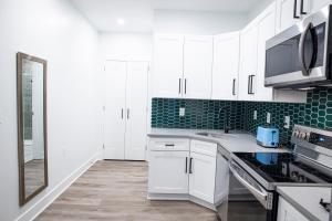 Afbeelding uit fotogalerij van Peachtree Suites - Jersey City in Jersey City +16 foto's