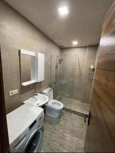 Et badeværelse på Area Park Bakuriani