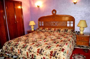 Postel nebo postele na pokoji v ubytování Hôtel Transatlantique