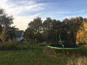 Taman di luar Hvidegaard Møn