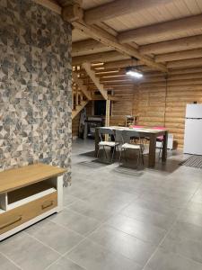 Kuchyňa alebo kuchynka v ubytovaní Котедж Gasthof Dresden