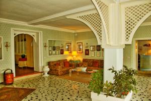 Posezení v ubytování Hotel La Culla Del Lago